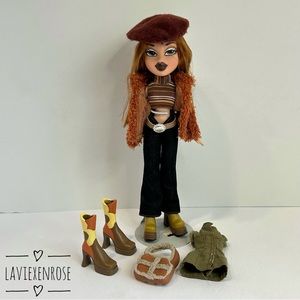 2002 Bratz Xpress It! Fashion Collection Meygan Doll